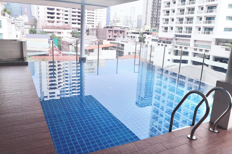 Sport & Beauty 2, Icon Narindra Suites Hotel, Wattana