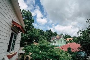 Others 3, Suriyan Villa, Si Sawat