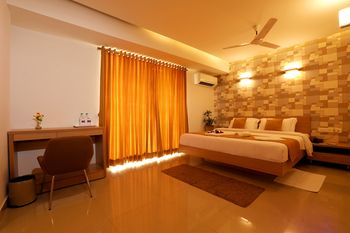 Others 4, Grand Plaza Hotel, Dakshina Kannada