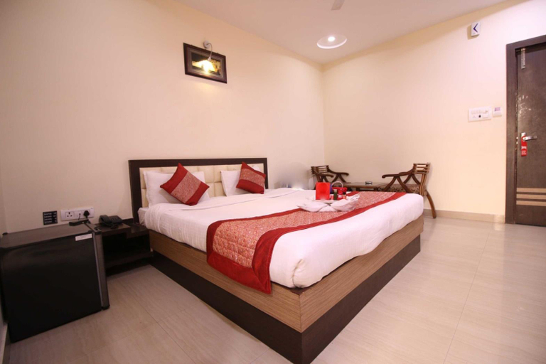 Bedroom, HOTEL RADIANCE, Gwalior