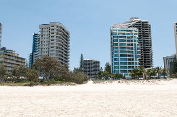 Beach 4, Costa D'ora Apartments, Gold Coast
