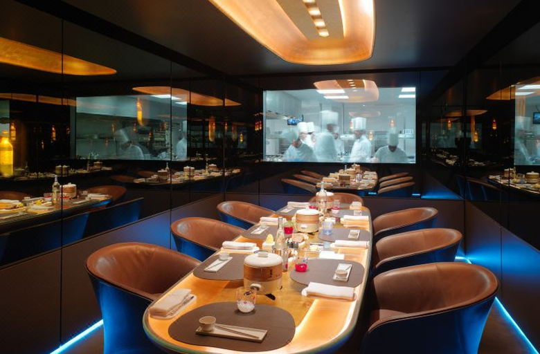 Others 3, Le Meurice, Paris