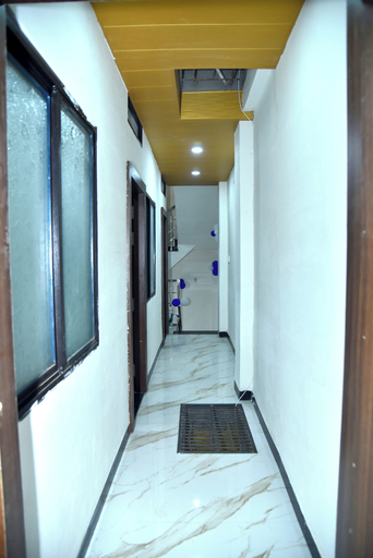 Public Area, Hotel Sindur, Ujjain