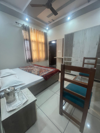 Bedroom 4, Vishram Guest House, Dehradun