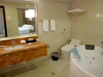 Guestroom 5, Galaxy Garden Hotel - Fuzhou, Fuzhou