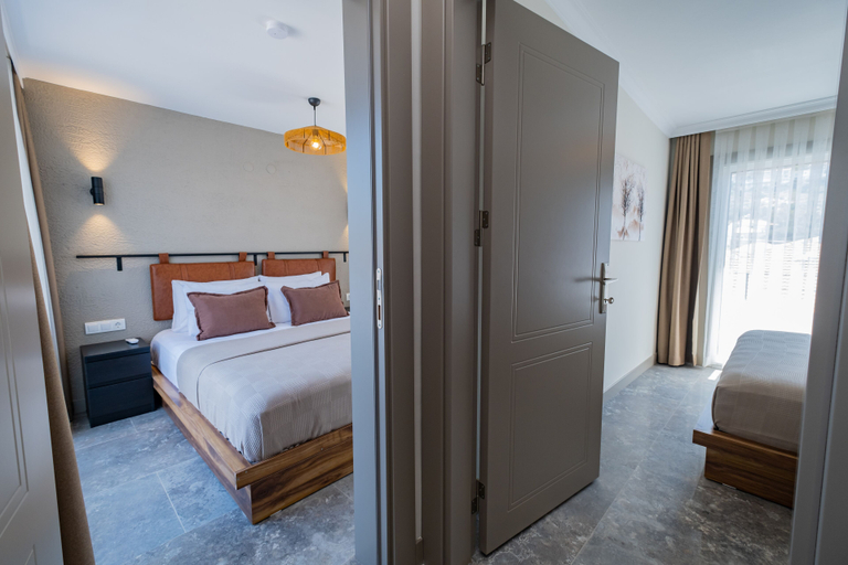 Bedroom 4, BD SUITES, Foça