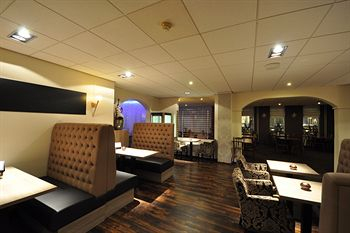 Others 2, Grandcafé Hotel Terminus, Goes
