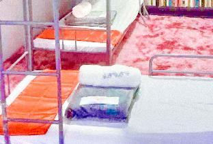 Bed 3, DMI Hotels and Apartments with Newly opened Lava Stone Pool by Reddoorz, Tabaco City