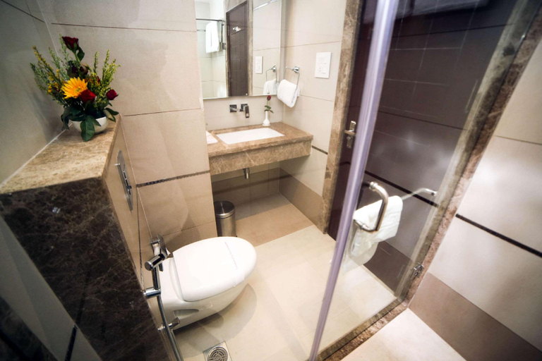 Bathroom 4, Comfort Inn Benares, Varanasi