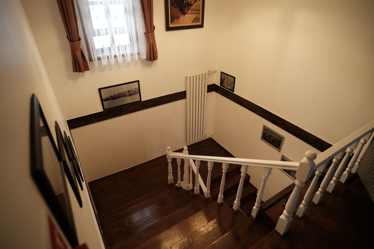 Staircase 4, Mecit Kaptan Konağı, Merkez