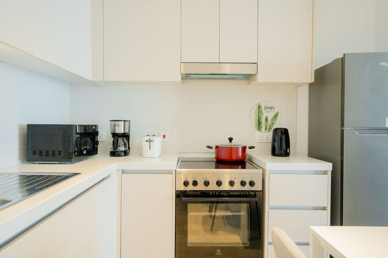 Others 2, Nasma Luxury Stays - Water's Edge in Yas, Yas Island