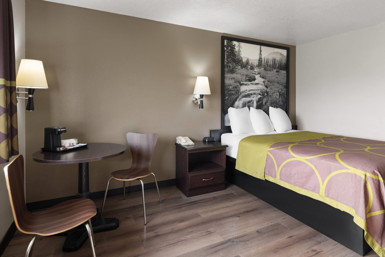 Bedroom 3, Super 8 by Wyndham Ogden, Weber