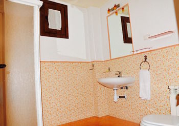 Bathroom 2, Apartamentos Vista Veleta, Granada