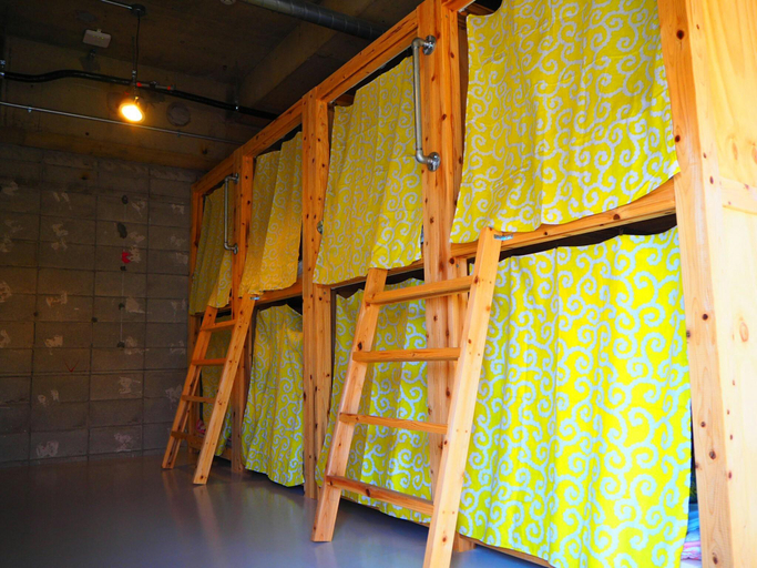 Bedroom 3, Midnight Rockers, Kanazawa