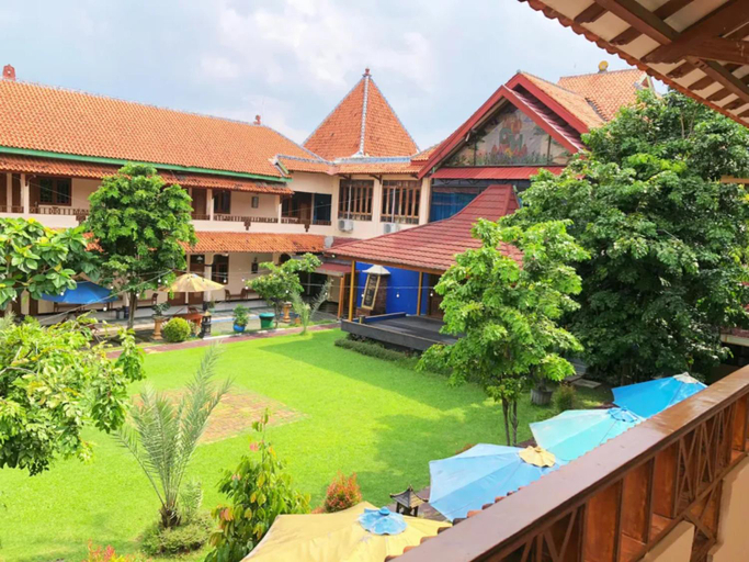 Exterior & Views 3, Hotel Galuh Prambanan, Klaten