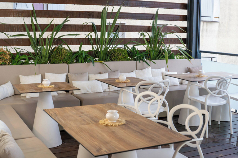 Exterior & Views, Hôtel - Restaurant La Caborne, Rhône