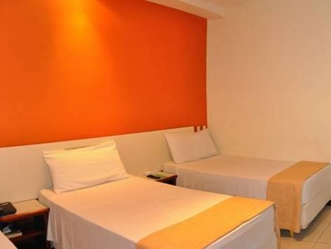 Others 3, Hotel Vollare, Osasco