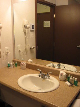 Bathroom Sink, Complexe MV, Minganie--Basse-Côte-Nord