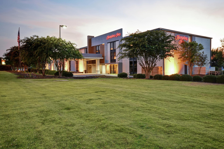 Exterior & Views 1, Hampton Inn Auburn, Lee