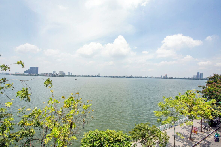 Others 3, 4U Homestay, Tây Hồ