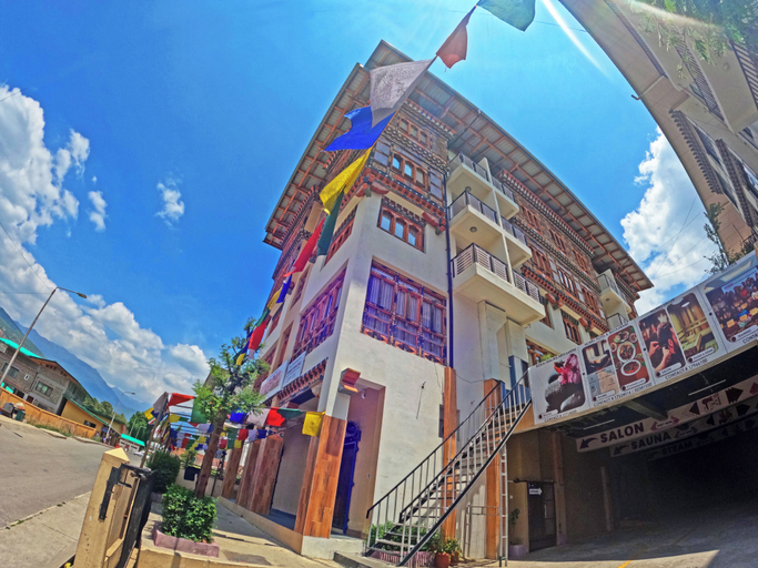 Exterior & Views 2, Norbu Healing Hotel, Chang