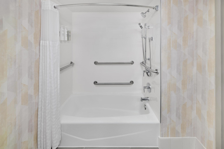 Bathroom 4, Hampton Inn Ft. Lauderdale- Plantation, Broward