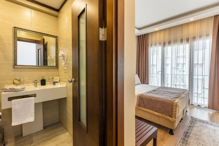 Room 3, Menar Hotel & Suites, Fatih