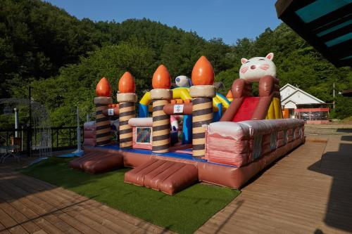 Others 5, Hongcheon Gureumsoky Sanchaek Kids Poolvilla, Chuncheon