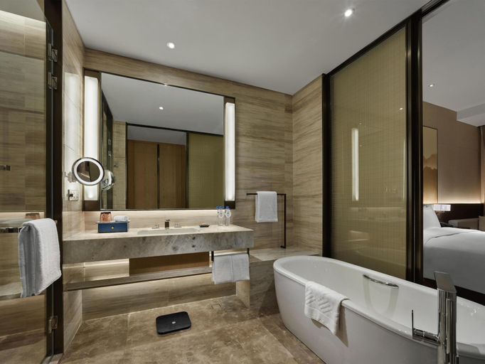 Bathroom 5, DoubleTree by Hilton Quzhou, Quzhou