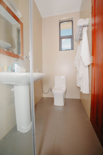 Bathroom 3, Inoga Luxury Hotel, Dodoma Urban