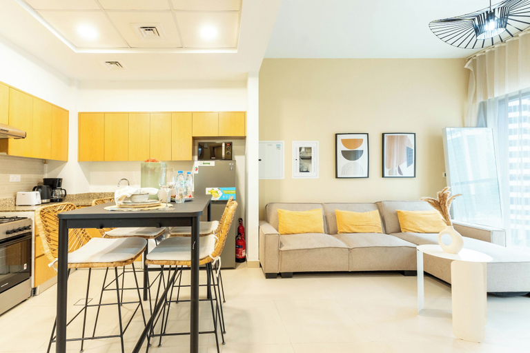 Interior 4, Downtown Dubai - Pool & Gym Access, Dubai