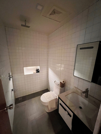 Bathroom 4, La Palme, El Nido