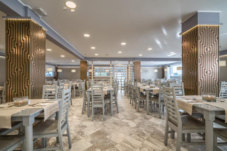 Food & Drinks 3, ゴールデン サン ホテル, Ionian Islands