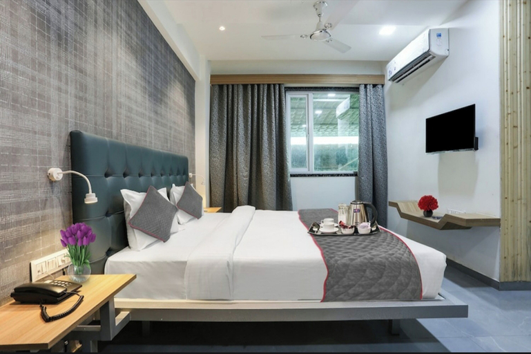 Bedroom 2, Hotel Stay Inn near Bhiwandi Thane Railway Station, Thane