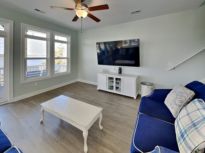 Property amenity 5, Searenity On The Sound, Pender