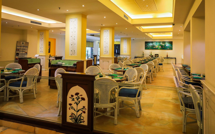 Food & Drinks 4, Mansingh Palace Hotel Agra, Agra