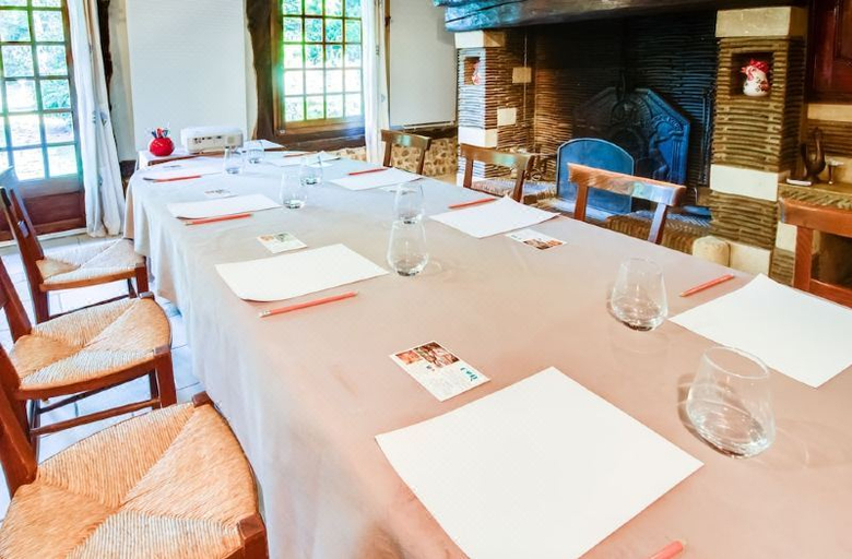 Food & Drinks 5, Le Petit Coq Aux Champs - Teritoria, Eure