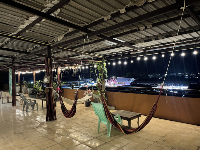 Food & Drinks 4, The Atnal Lanta, Ko Lanta