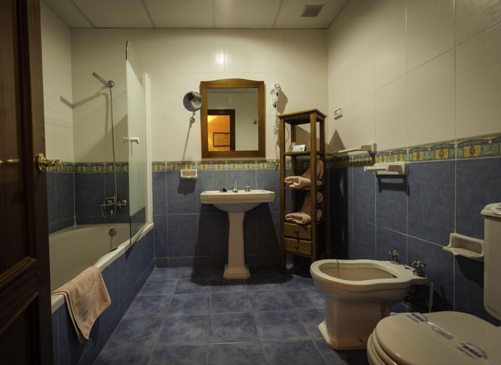 Bathroom 4, Hotel Balneario San Nicolás, Almería