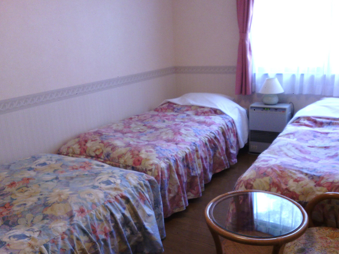 Bedroom 2, Petit Hotel Anise Garden, Hakuba
