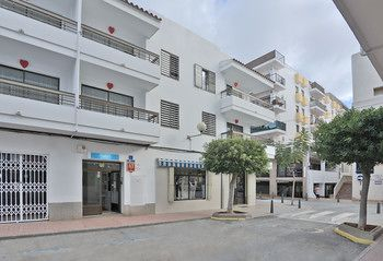 Hotel Entrance 5, All Suite Ibiza Aparthotel, Baleares