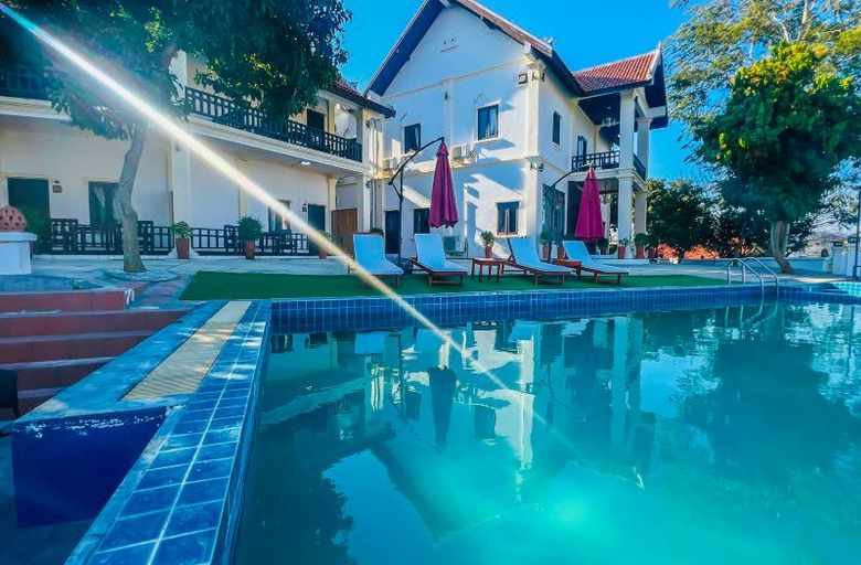 室��游泳池, YiHao Resort Hotel, Luang Prabang