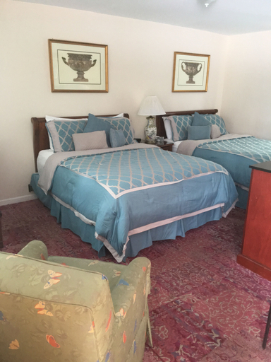 Bedroom 1, Anchor Motel, Niagara