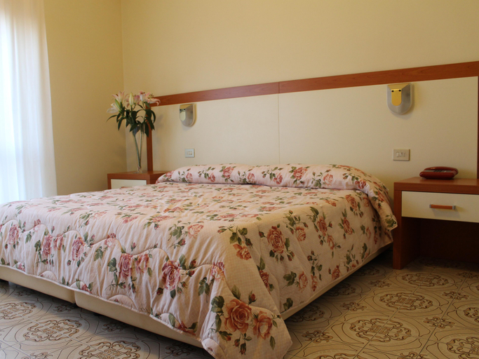Bedroom 2, Hotel Ismaele, Siena