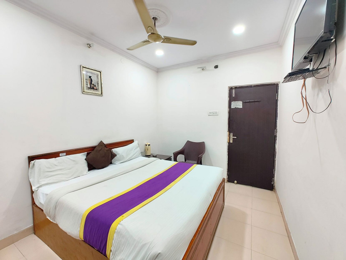 Room 3, Hotel Rudrasagar Homestay, Ujjain