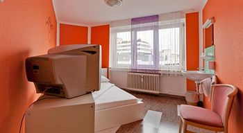Others 4, Espenlaub, Stuttgart