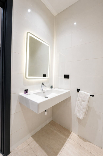 Bathroom 3, NewCity Hotel & Suites, New Cairo City