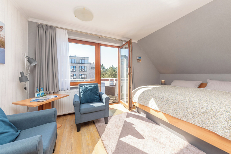 Bedroom 2, Hotel Villa Sonneck - Adults Only, Nordfriesland