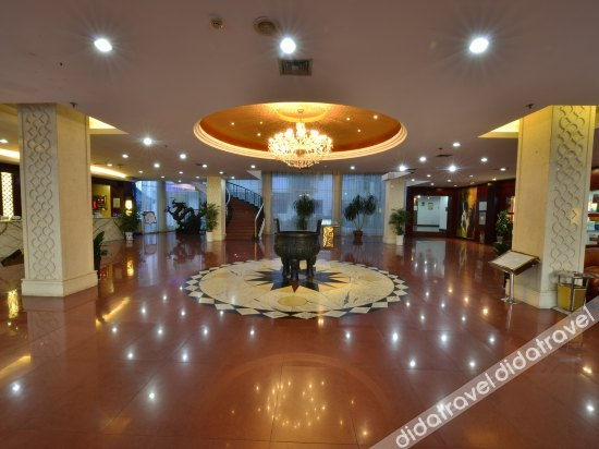 Others 2, Longshan Hotel, Shiyan