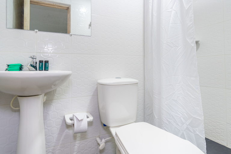 Bathroom 5, Ayenda Malaki, Medellín